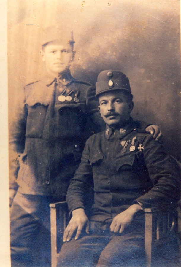 Varga István és katona barátja